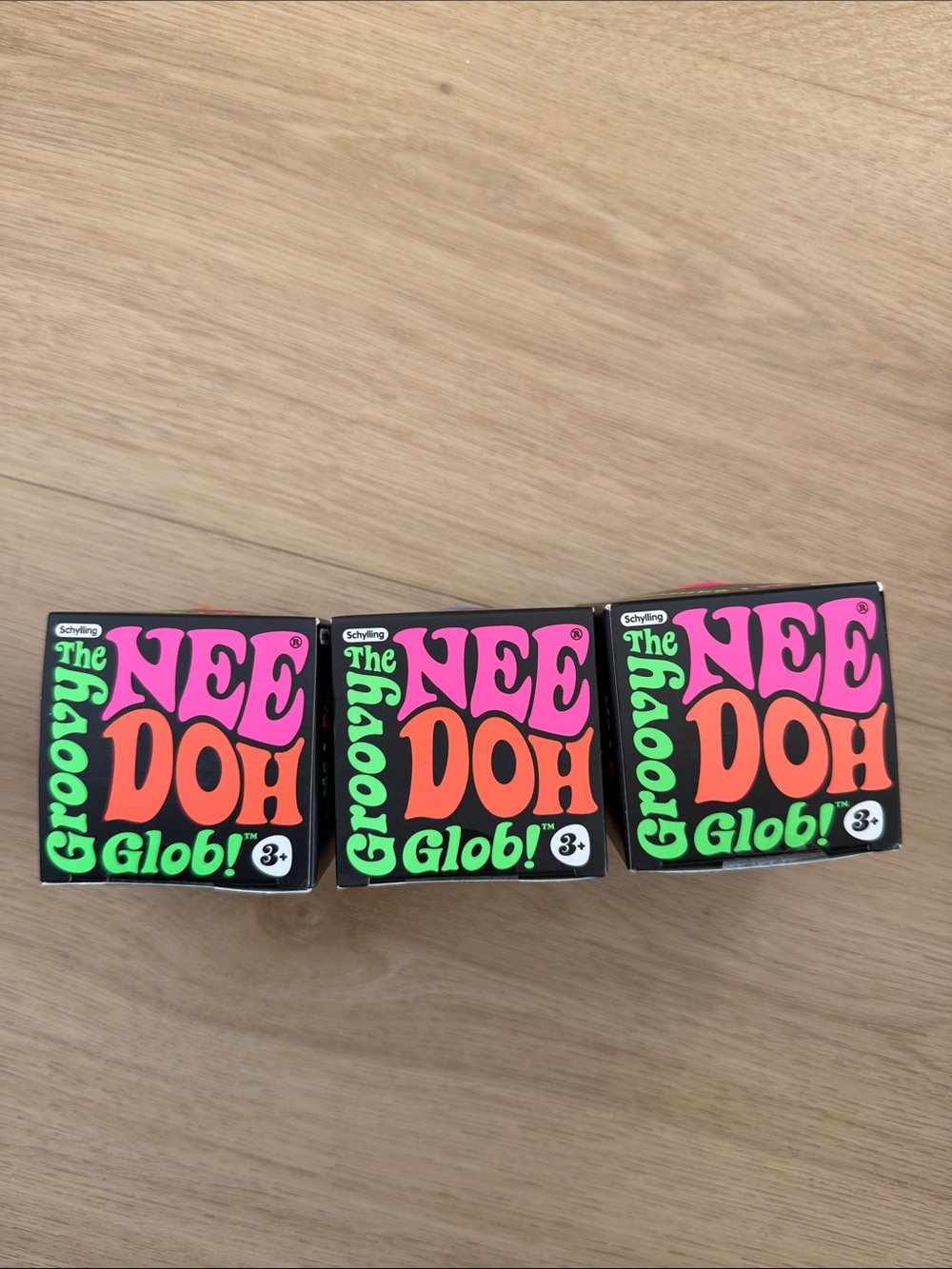 Brand NEW NeeDoh Groovy Glob 3 Pack